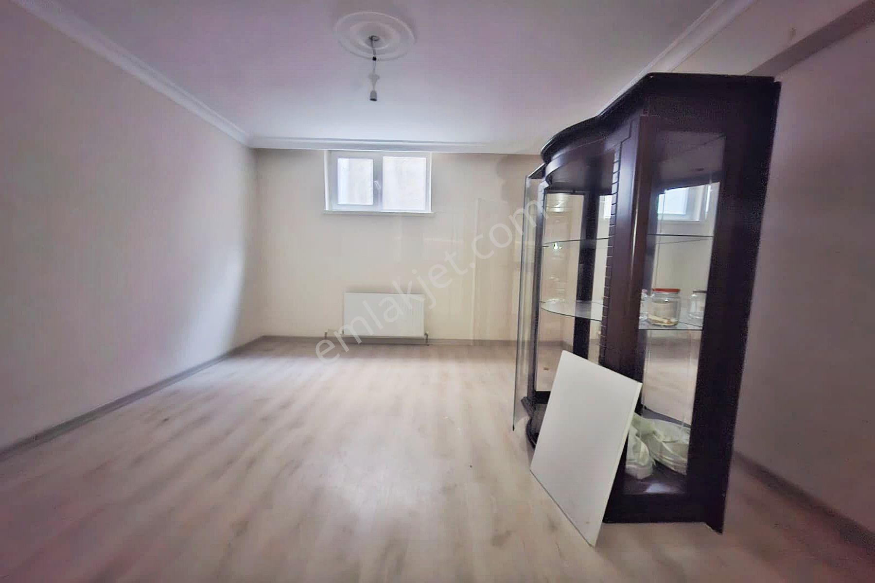 Yayla'da 4+1 Asansörlü 170m2 Kot1'de Balkonlu Satılık Daire - Görsel 25