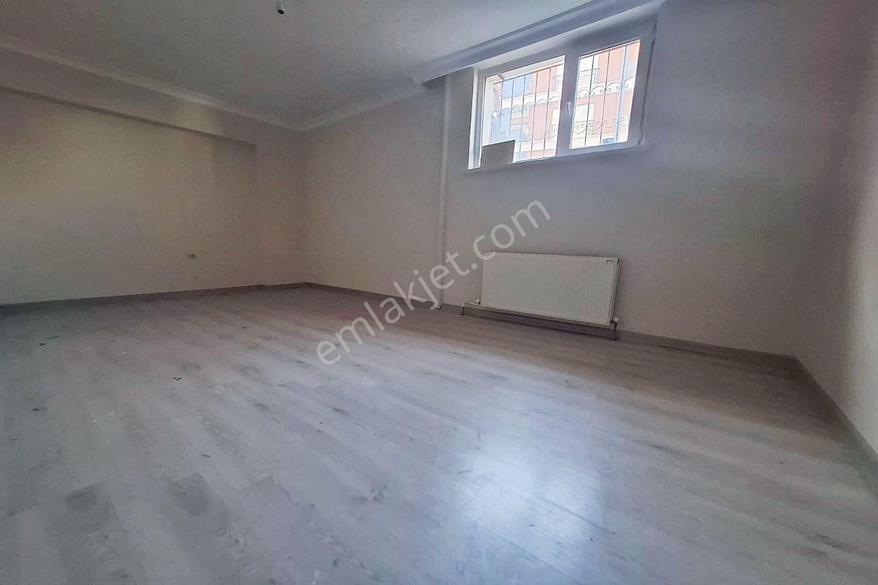 Yayla'da 4+1 Asansörlü 170m2 Kot1'de Balkonlu Satılık Daire - Görsel 18