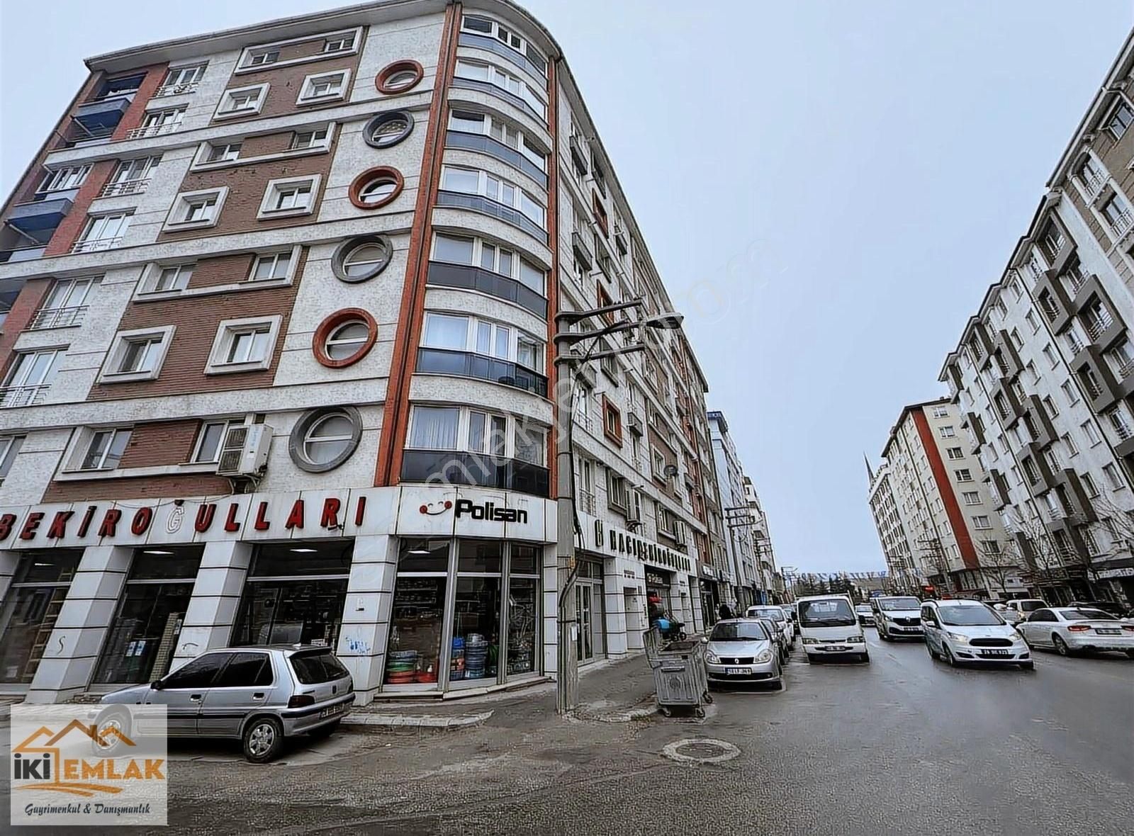 İki Emlak'tan Kiralık Zafer Mahallesi Gazi Yakup Satar Cd. 3+1