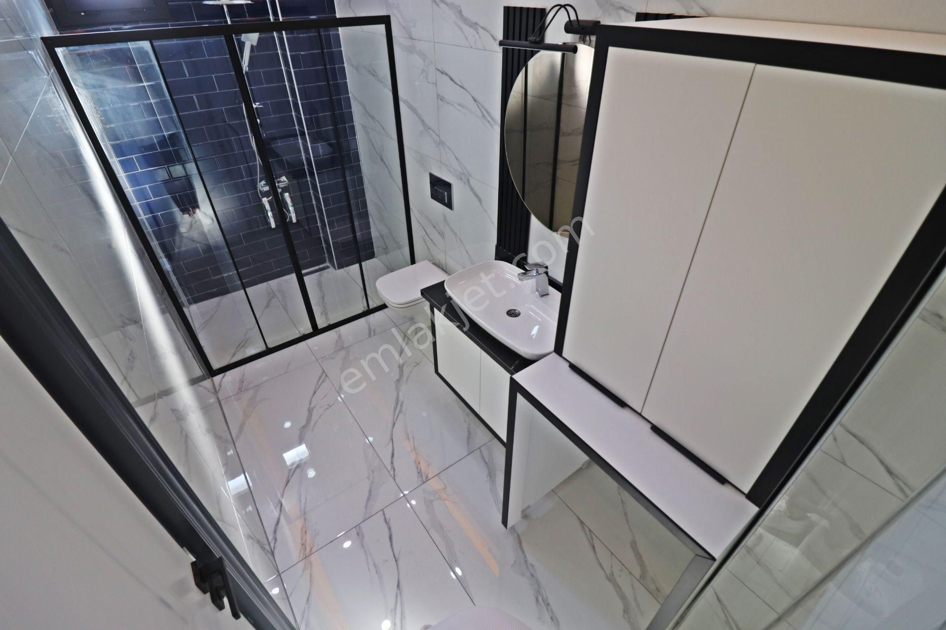 Irmaksudan Zeytinli De Doğa Manzaralı Şık Tasarım 6+1 Villa - Görsel 26