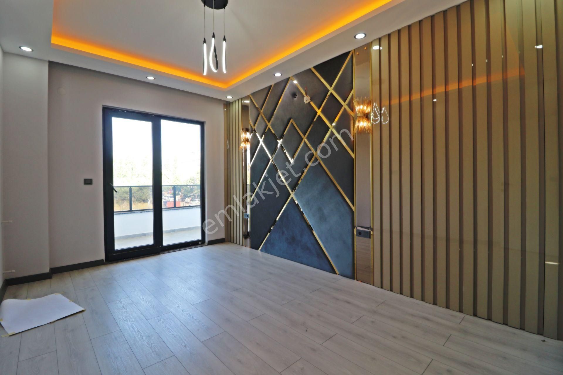 Irmaksudan Zeytinli De Doğa Manzaralı Şık Tasarım 6+1 Villa - Görsel 23