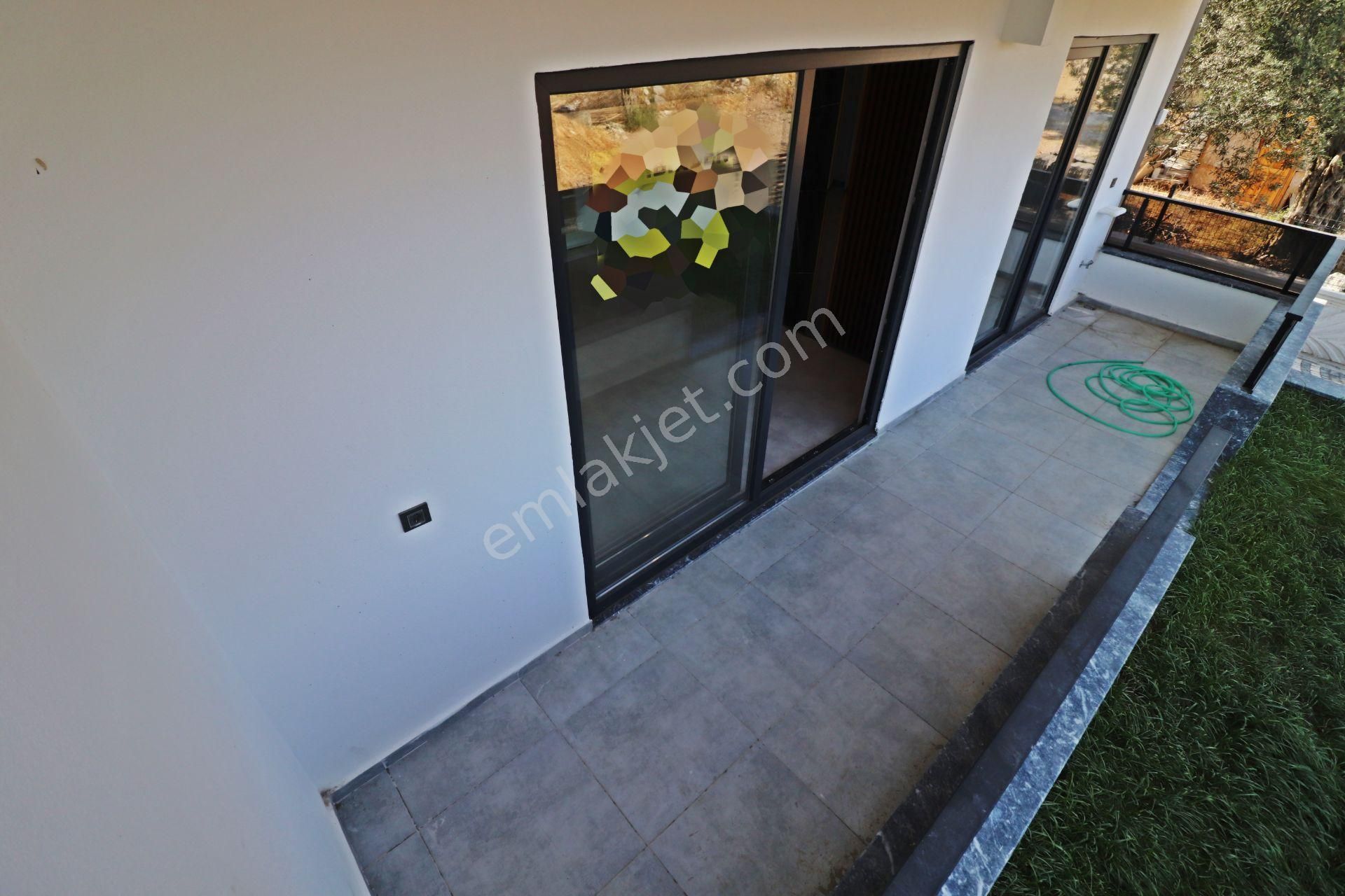 Irmaksudan Zeytinli De Doğa Manzaralı Şık Tasarım 6+1 Villa - Görsel 14