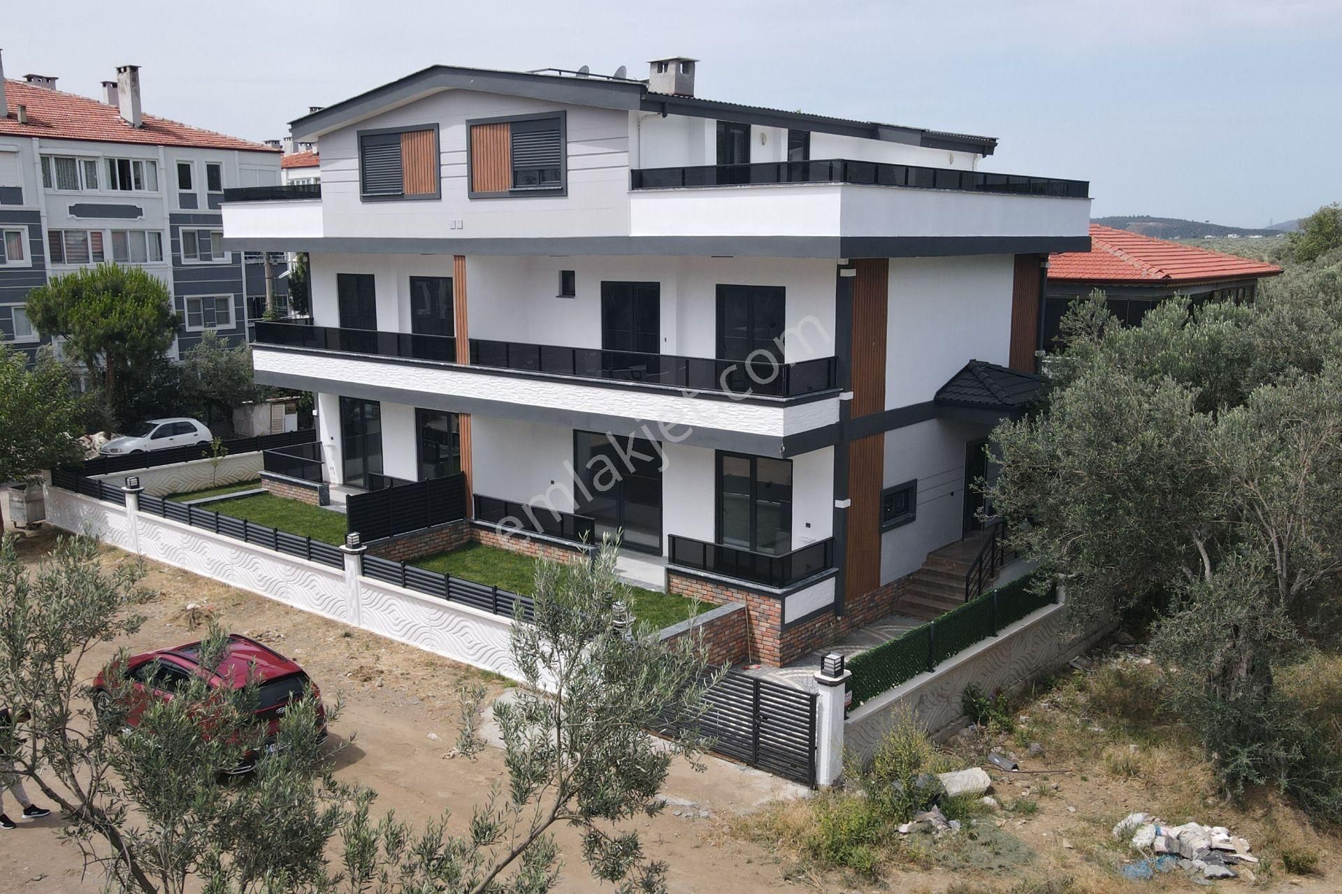 Irmaksudan Zeytinli De Doğa Manzaralı Şık Tasarım 6+1 Villa - Görsel 7