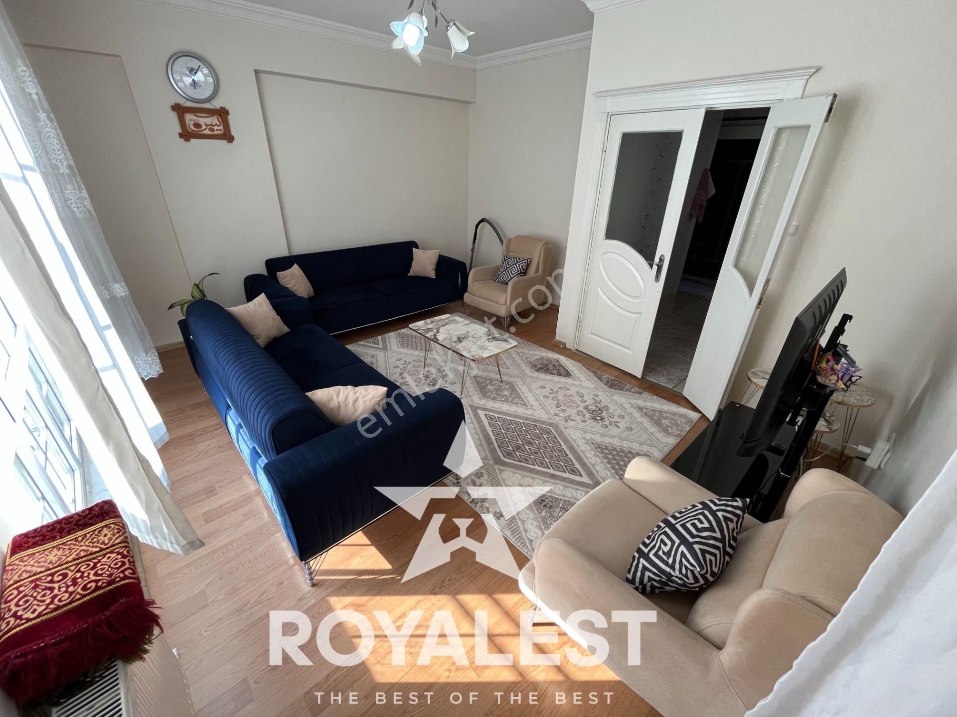 Royalest'ten Merkezi Konumda Arakat Hasarsız 2+1