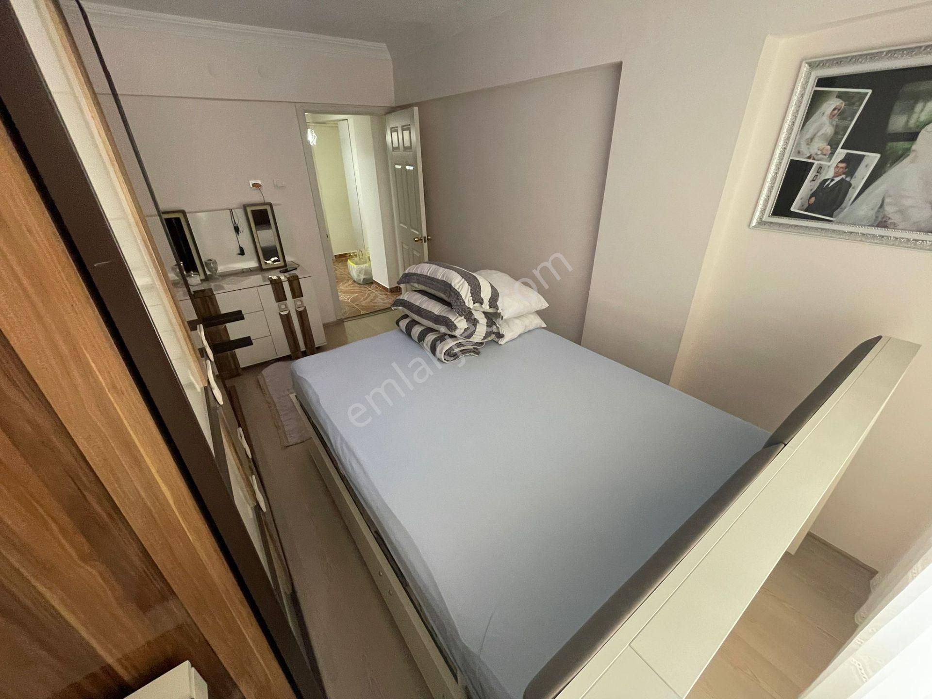 Selçuklu Mah.de 3+1 Ara Kat Yapılı Harika Lokasyonda Satılık Daire - Görsel 16