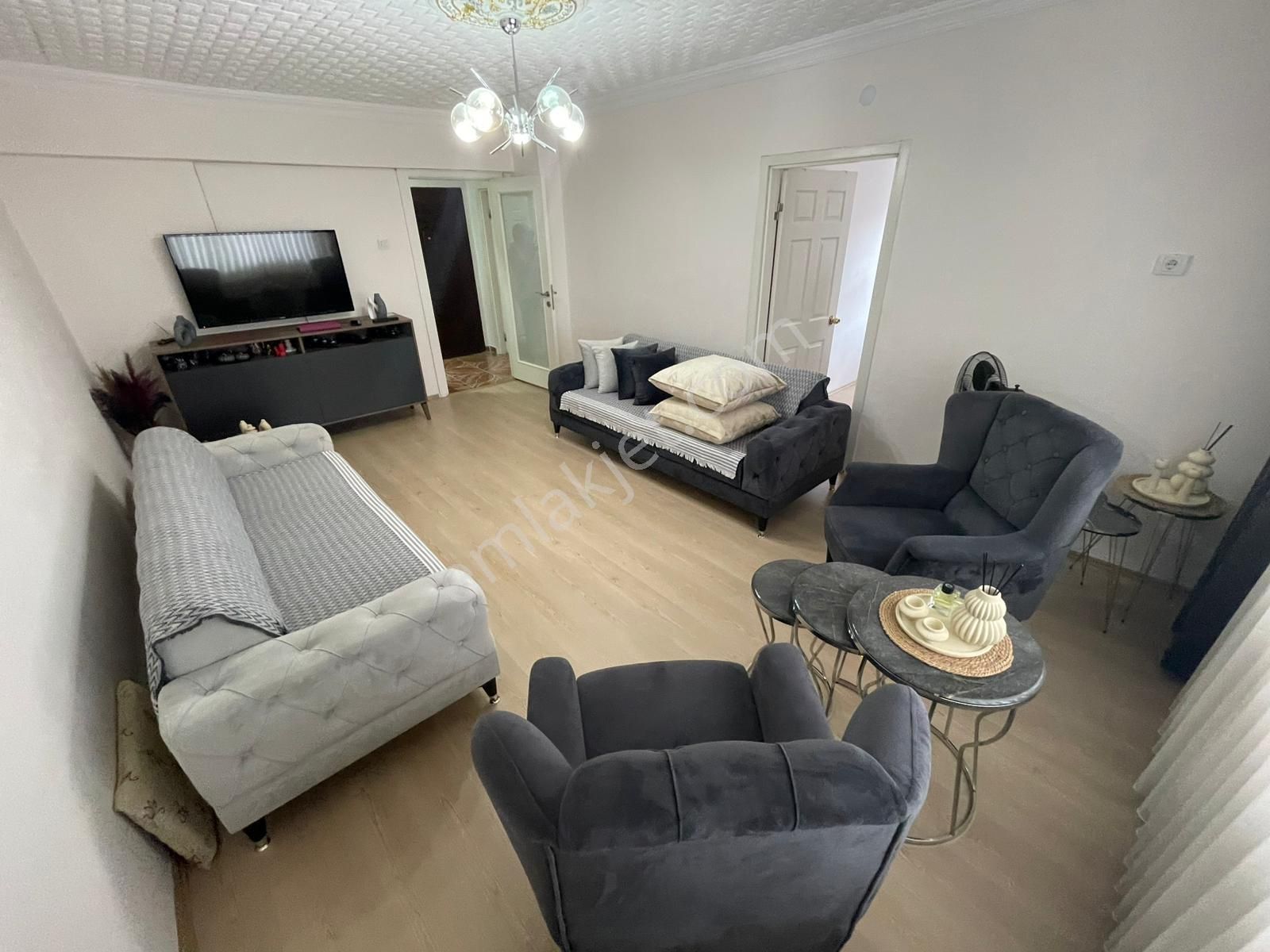 Selçuklu Mah.de 3+1 Ara Kat Yapılı Harika Lokasyonda Satılık Daire - Görsel 6