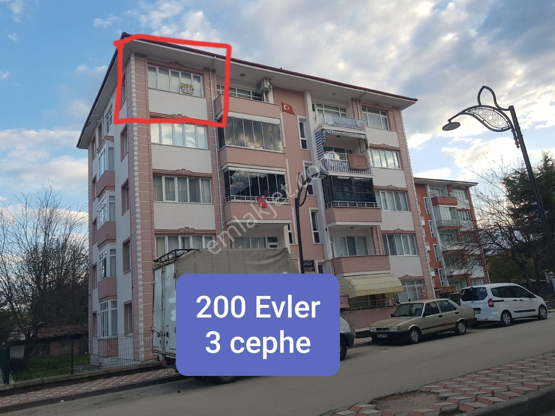 200 Evlerde Satılık Daire