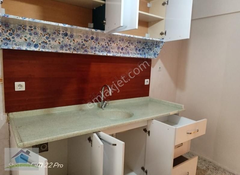 Pino Dan Cumhuriyet Mahallesinde Kiralık 2+1 Daire