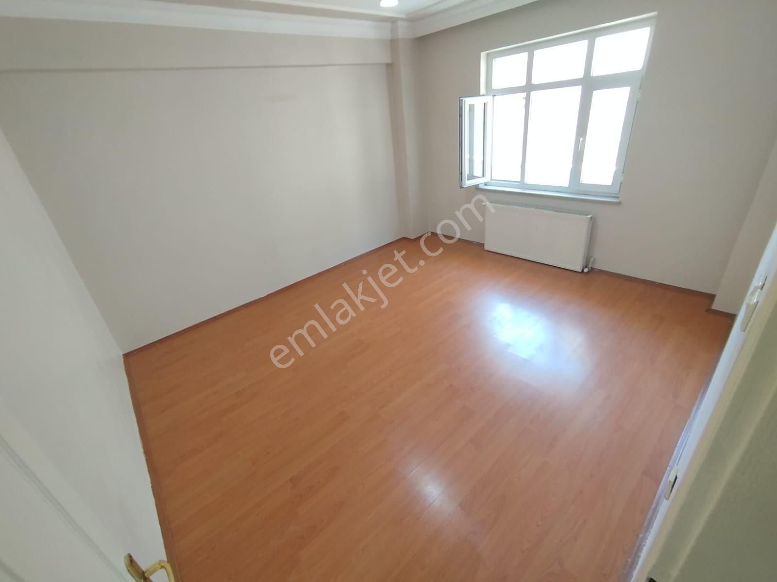 Sultanclifigi Mah.de 2+1 110 M2 Orta Kat Daire
