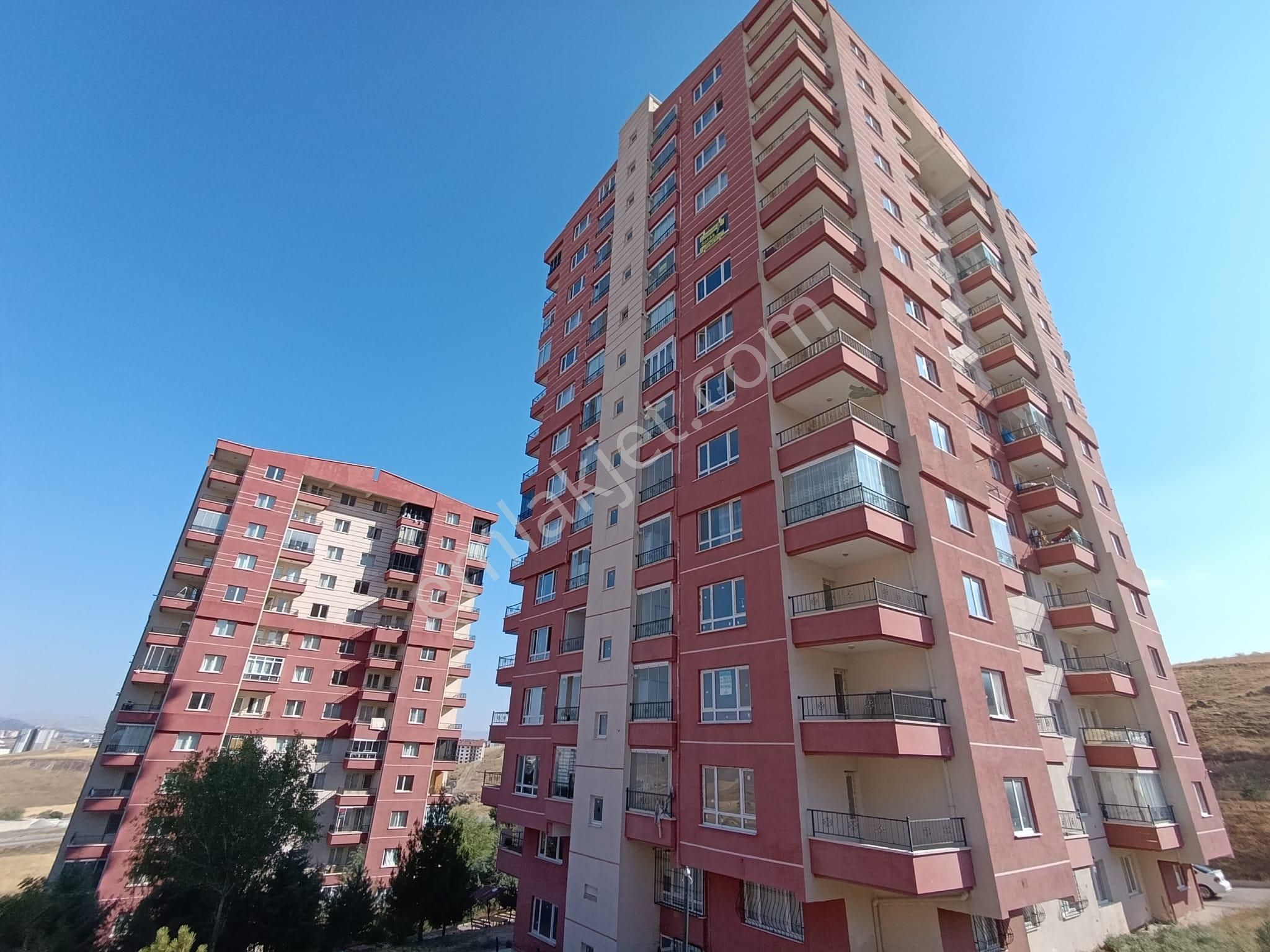Karşıyaka Mah. 3+1 Bağımsız Geniş Çift Asansörlü