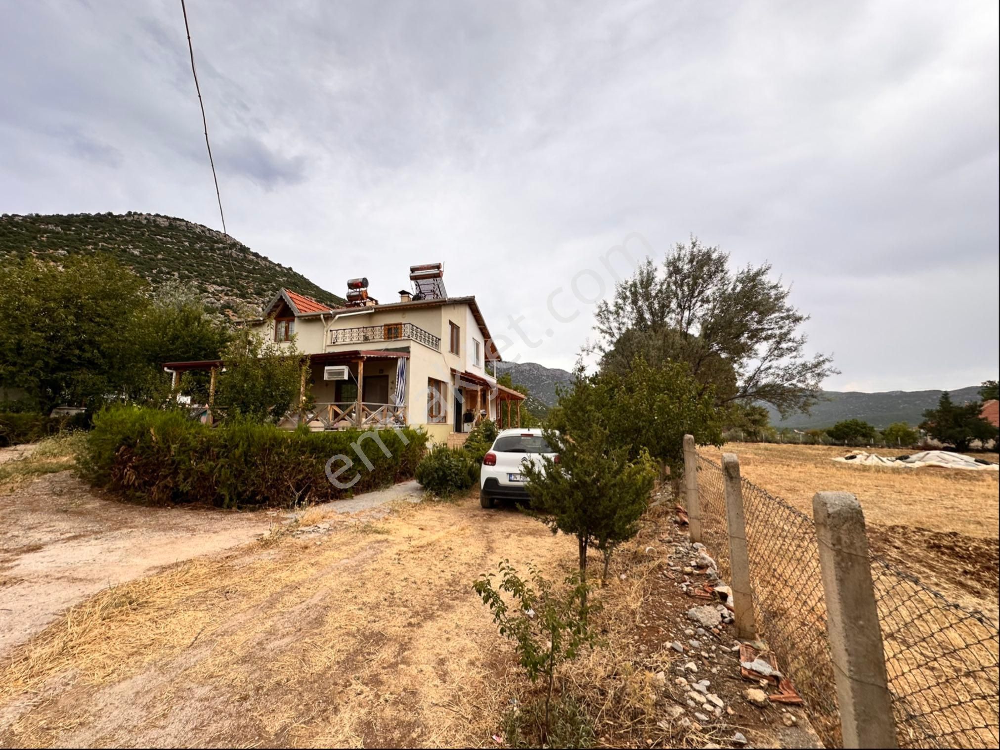 Korkuteli Kemerağzı Mahallesinde Muhteşem Villa - Görsel 5