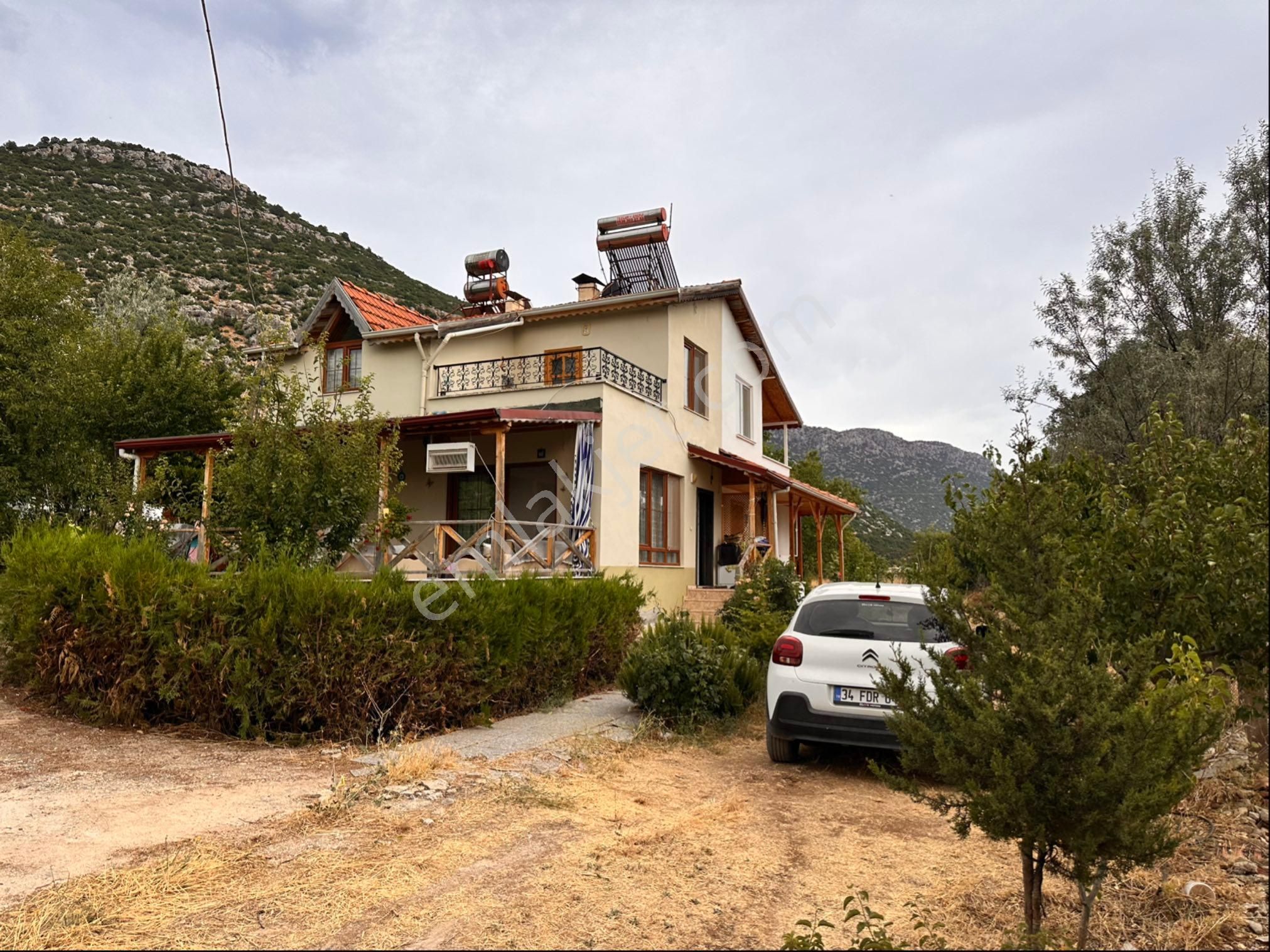 Korkuteli Kemerağzı Mahallesinde Muhteşem Villa - Görsel 4