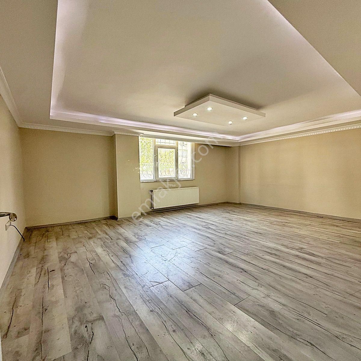Avcılar Gayrimenkul'den Kiralık 2+1 85m2 Bahçe Kat Daire