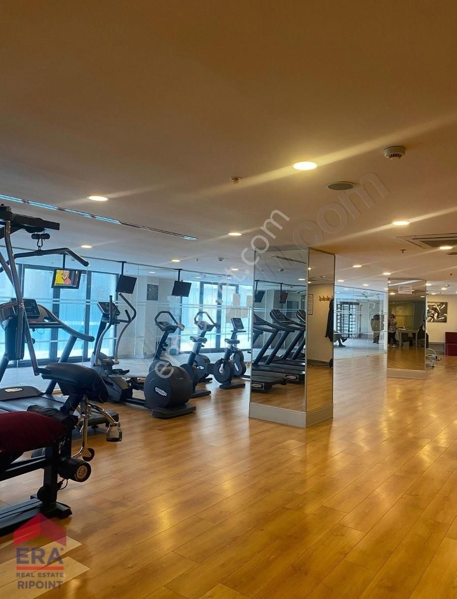 Terracemix Havuzlu Güvenlikli Metrobüse Yakın Sitede Satılık 2+1