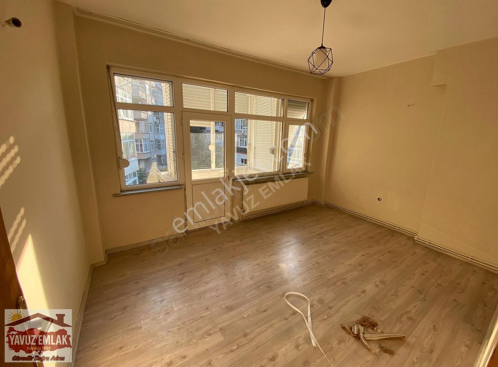 Bjk Merkezde Düzayak Temiz Ferah Geniş Masrafsız 2+1 Daire - Görsel 2