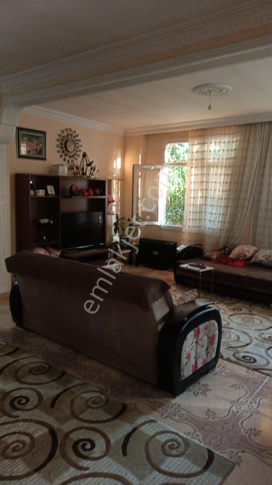 Akkapı Yeni Yerleşim Yeri Köşe Başı Bahçeli Geniş Oturum'lu Komple Satılık Müstakil Ev - Görsel 2