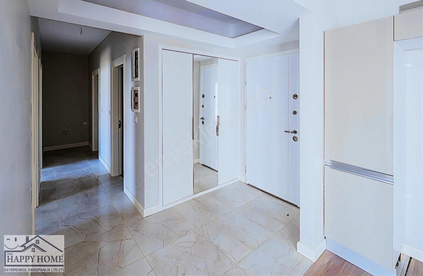 Sur Yapı'da Satılık 2+1 86m2 9.kat Deniz Manzaralı *ön Parsel*
