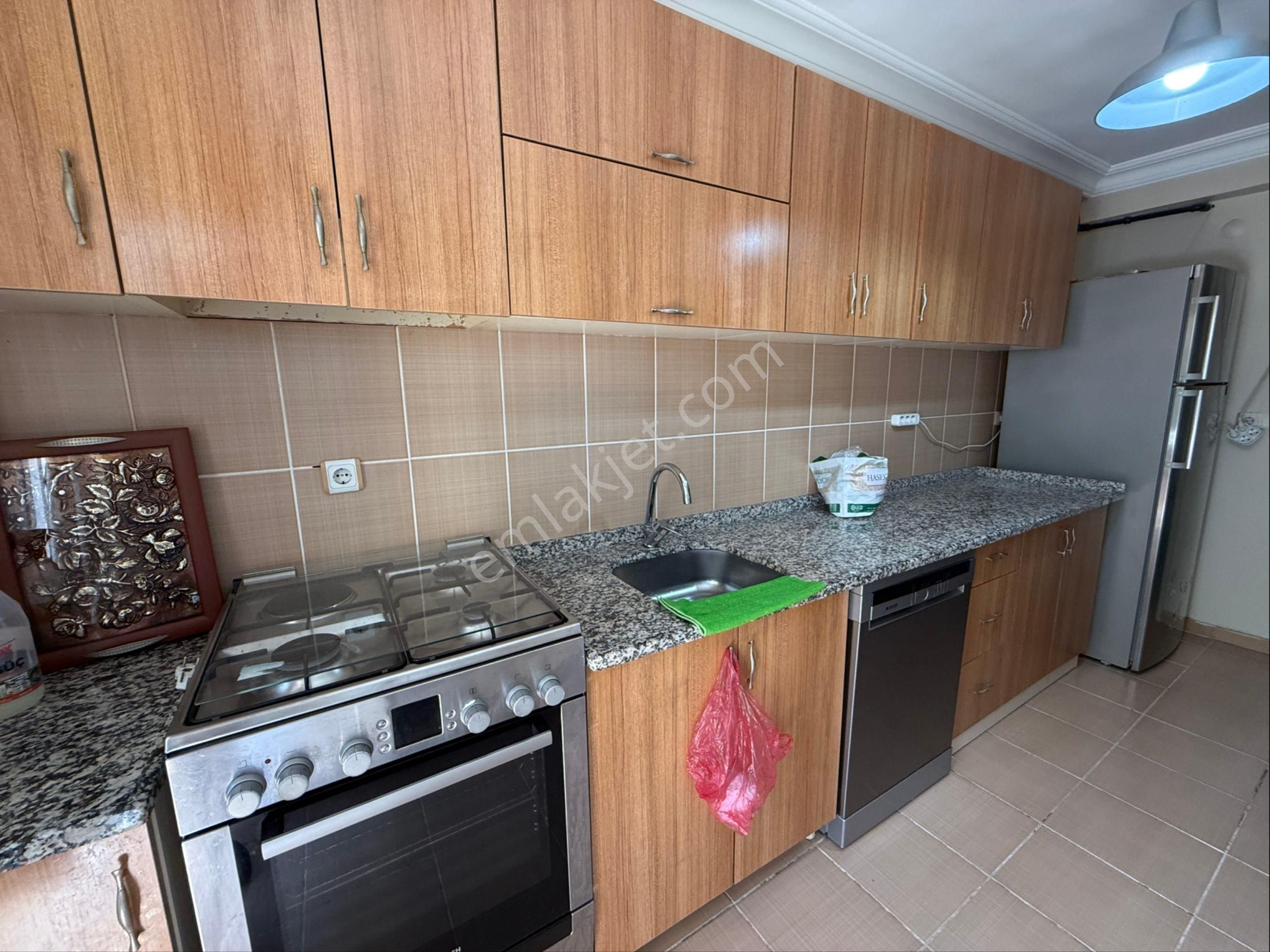 Pendik Kurtköy Satılık 5+2