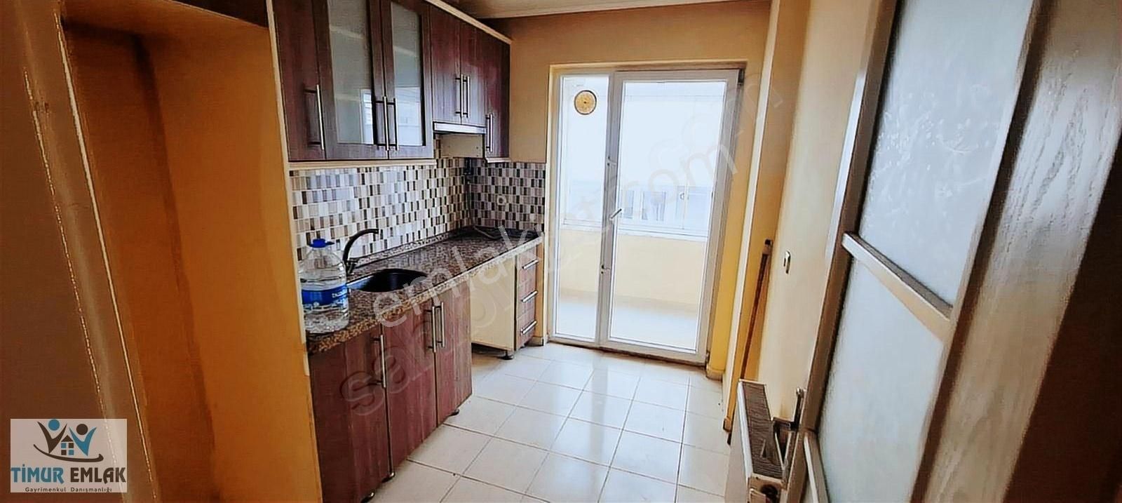 Cihangir Mahallesinde Kiralık 1+1 1.kat Kiralık Daire
