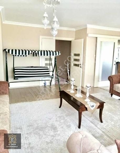 Güzelyalı Burgaz Da Deniz Manzaralı Satılık Daire
