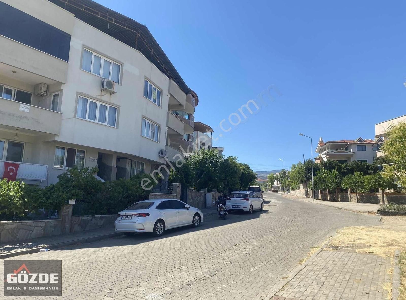 Zafer Mahallesinde Doğalgazlı 3+1 Satılık Daire