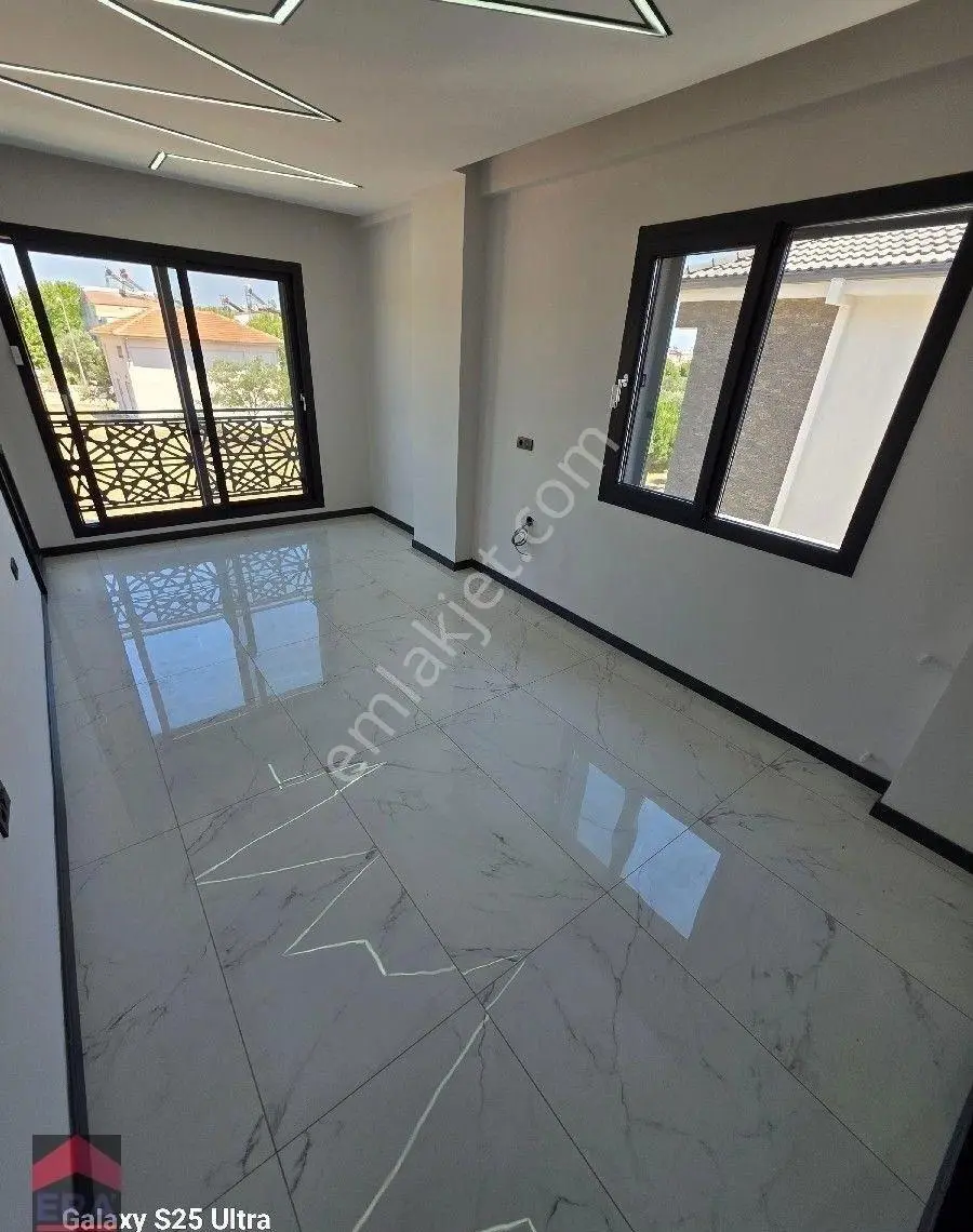 Didim Çamlık Mahallesi'nde Satılık Tam Müstakil Villa - Görsel 2