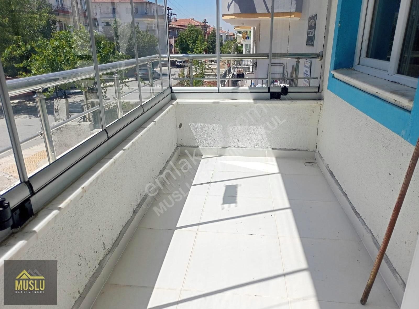 Muslu Gayrimenkulden Aşıklar Tepesinde Satılık 2+1 Yüksek Giriş