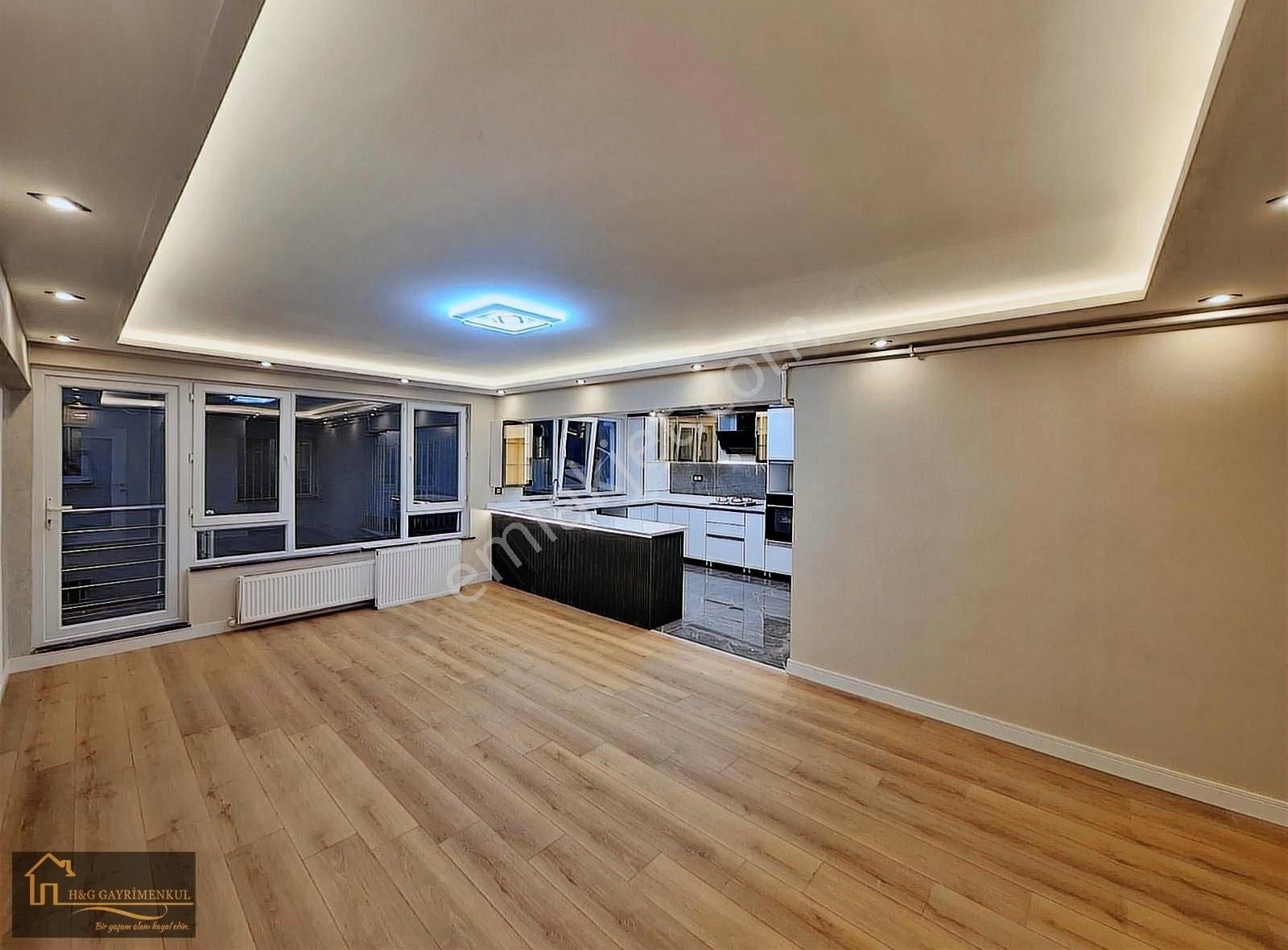 "hg Gayrimenkulden"hakim Evi Yakını 2+1+2ebevyn Banyolu Full Ypl