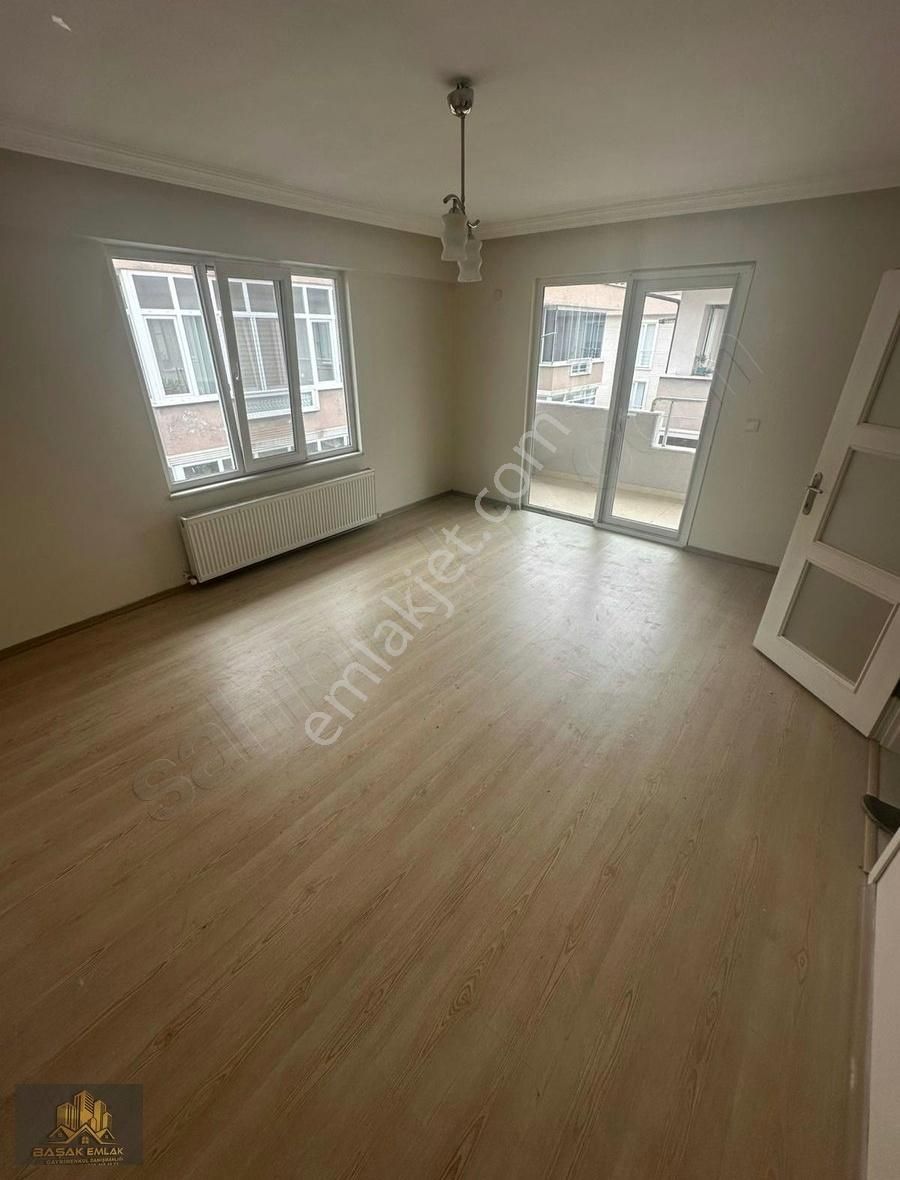 Erenler Dilmen Mah.site İçinde Kiralık Çatı Dubleks 3+1