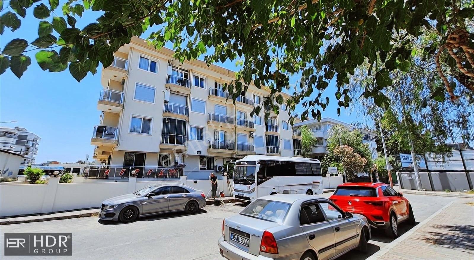 Çiğli Merkezi Konumda Site İçinde Geniş Ferah 3+1 Kiralık Daire