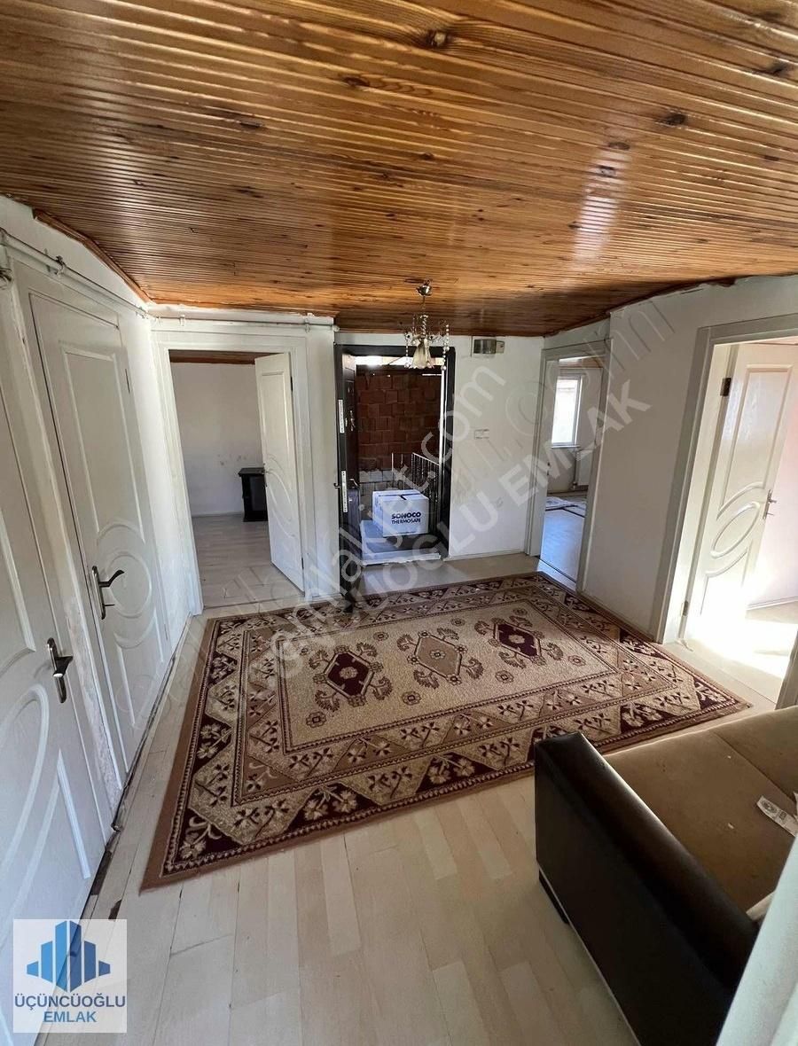 Pendik Esenyalı Dört Yolda Kiralık Daire