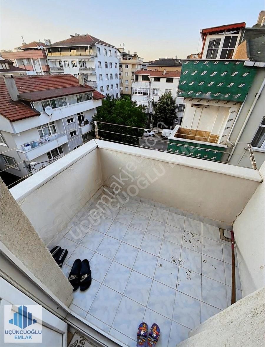 Pendik Güzelyalıda Satılık 2+1 Daire