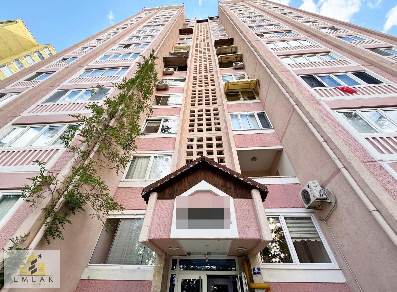 Elvankent Banka Blokları'nda Ankara Manzaralı 3+1 Yapılı Satılık