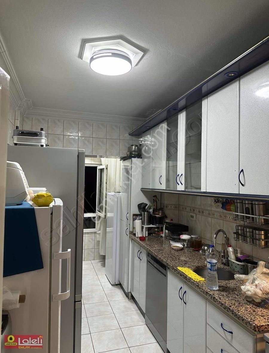 Merkezi Konum Cadde Üstü Hastaneyakını 3+1 Eşyasız Kiralık Daire
