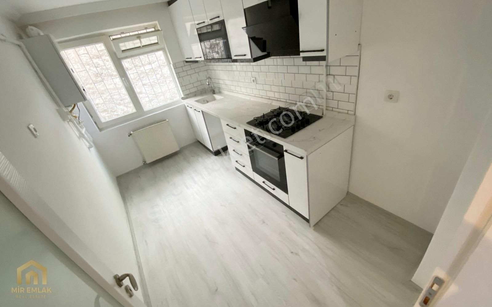 Mir'den Metroya 10 Dk Lux Yapılı 3+1 Bahçe Manzaralı Daire