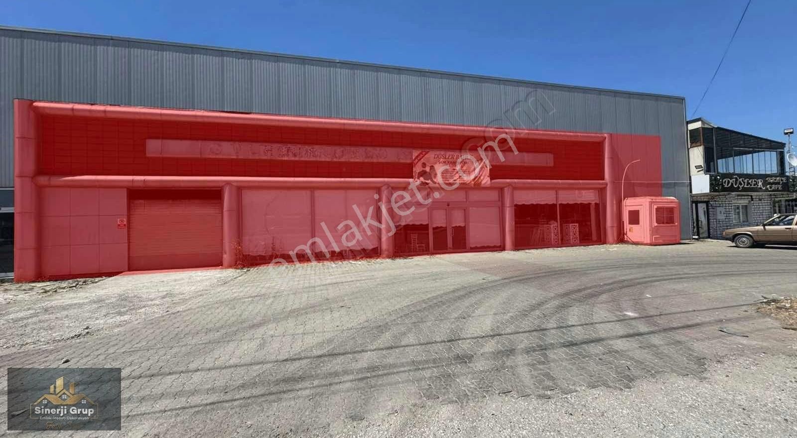 E-5 Yolu Üzeri Akova Mahallesinde 500 M2 Kiralık İş Yeri