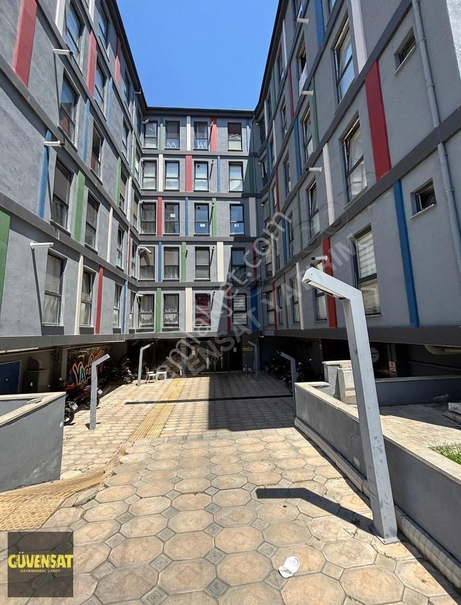 Üniversiteye Yakın Satılık 2+0 Ayrı Mutfaklı Daire