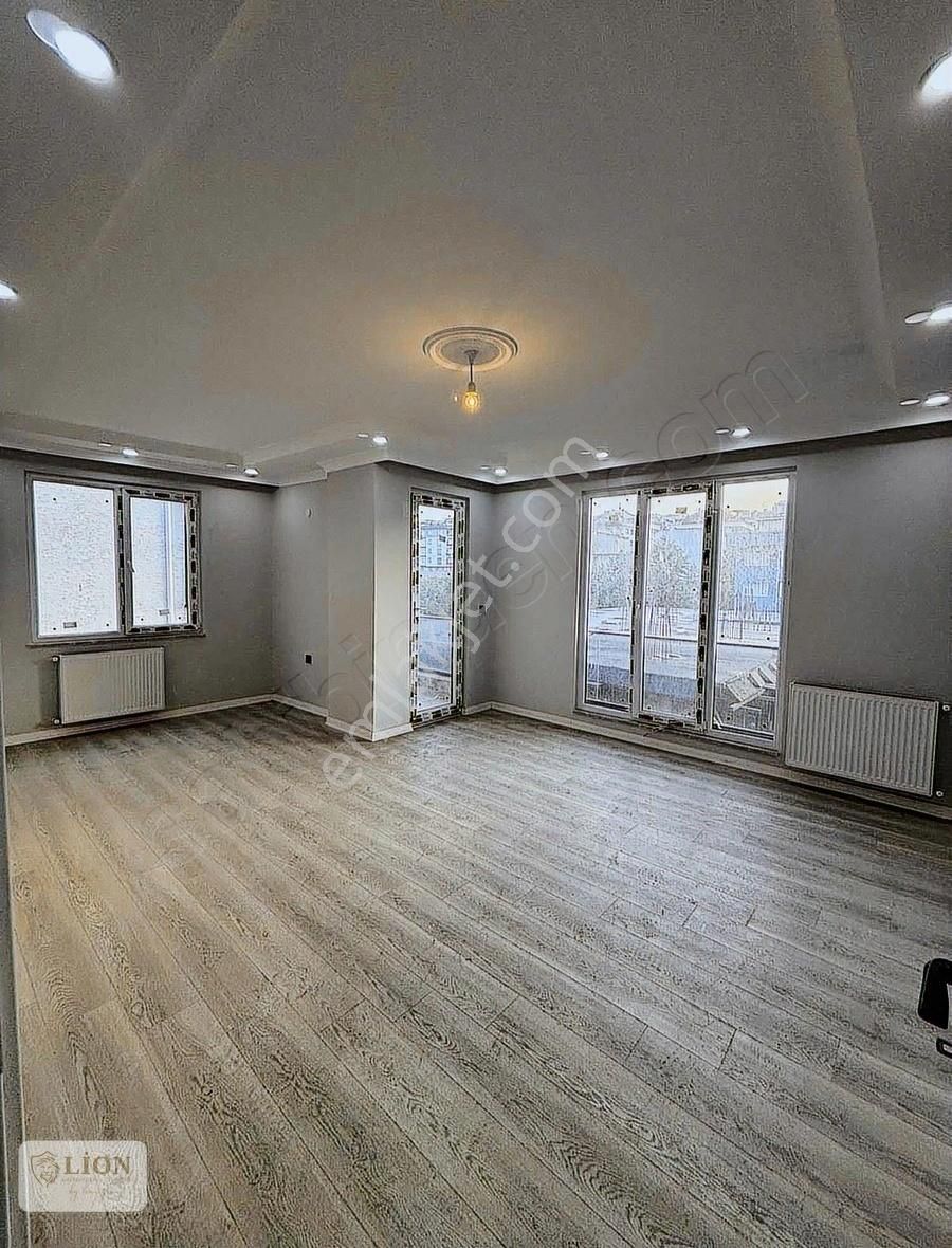 Yakuplu'da Sıfır 5+2 Dubleks Metrobüse Yakın Tapu Masrafsız - Görsel 4