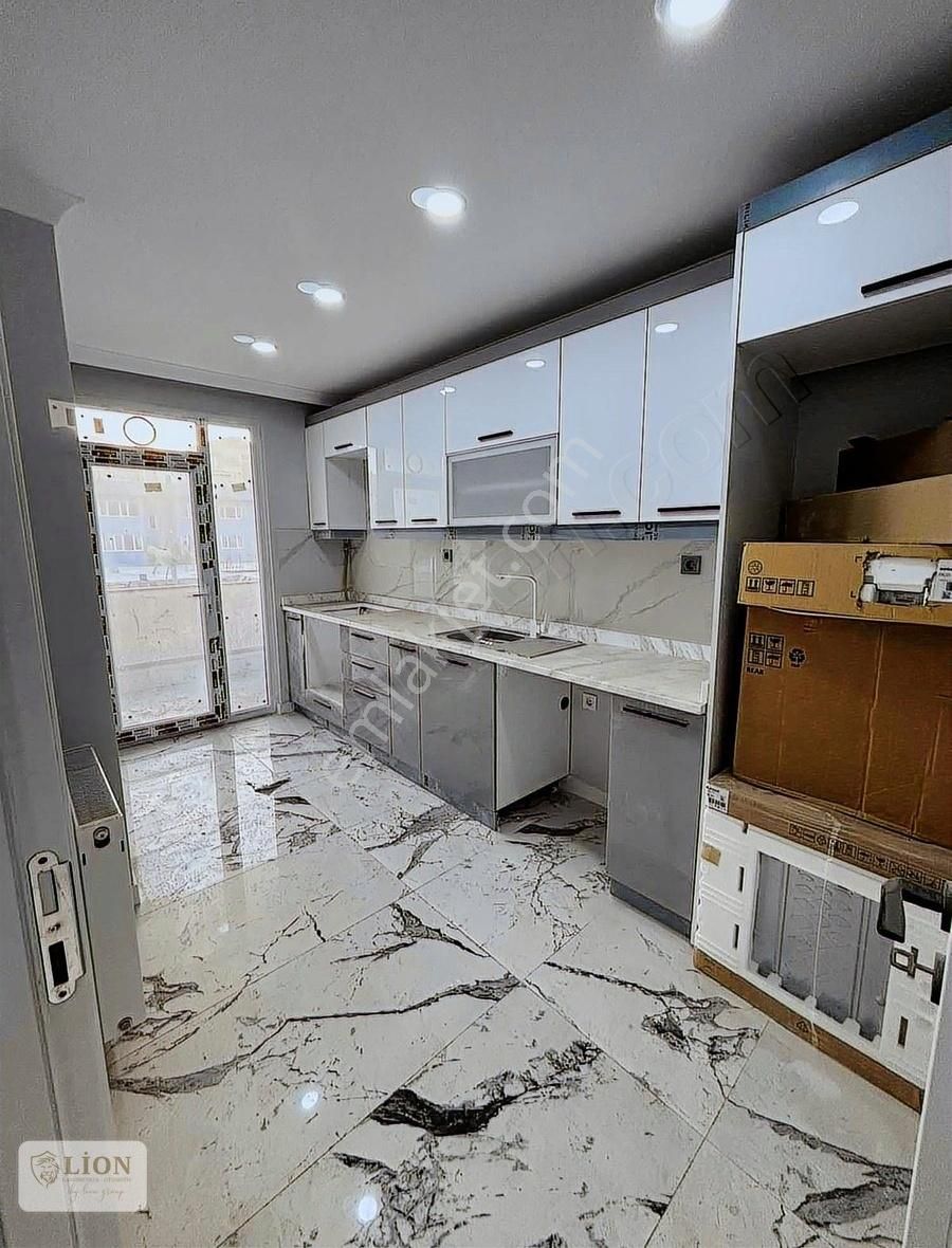 Yakuplu'da Sıfır 5+2 Dubleks Metrobüse Yakın Tapu Masrafsız - Görsel 10