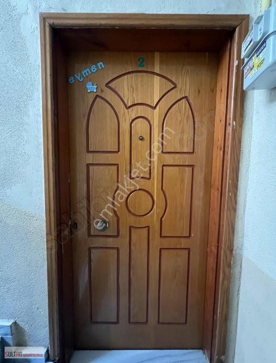 Sultan Gayrimenkul'den Bolular Cad'de 3+1 Kiralık Daire
