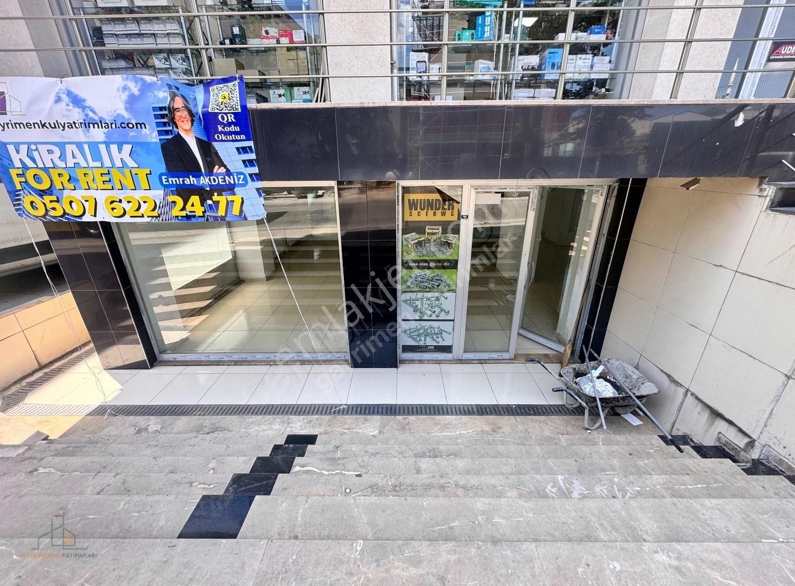 İstanbul Ümraniye Dudullu Esenşehir Kürkçüler Caddesinde 250 M2