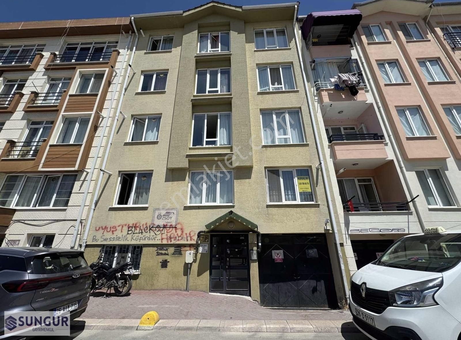 Sungur'dan Kiralık Yenibağlar'da Eşyalı 1+1 Asansörlü Daire