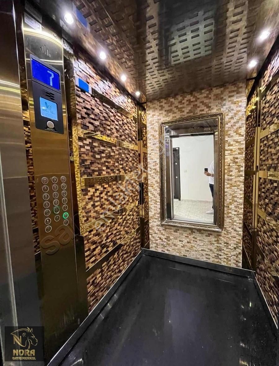 Nora'dan Üni Caddesi Prestijli Site İçi Konsept 1+1