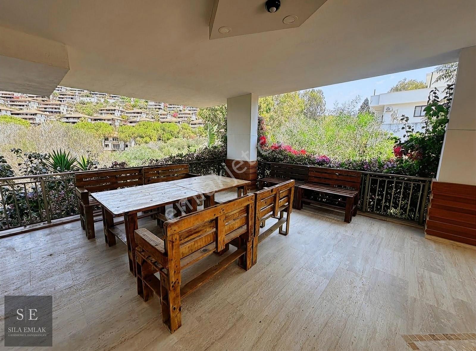 Güllük'te Deniz Manzaralı Eşyalı 2+1 Daire - Görsel 11