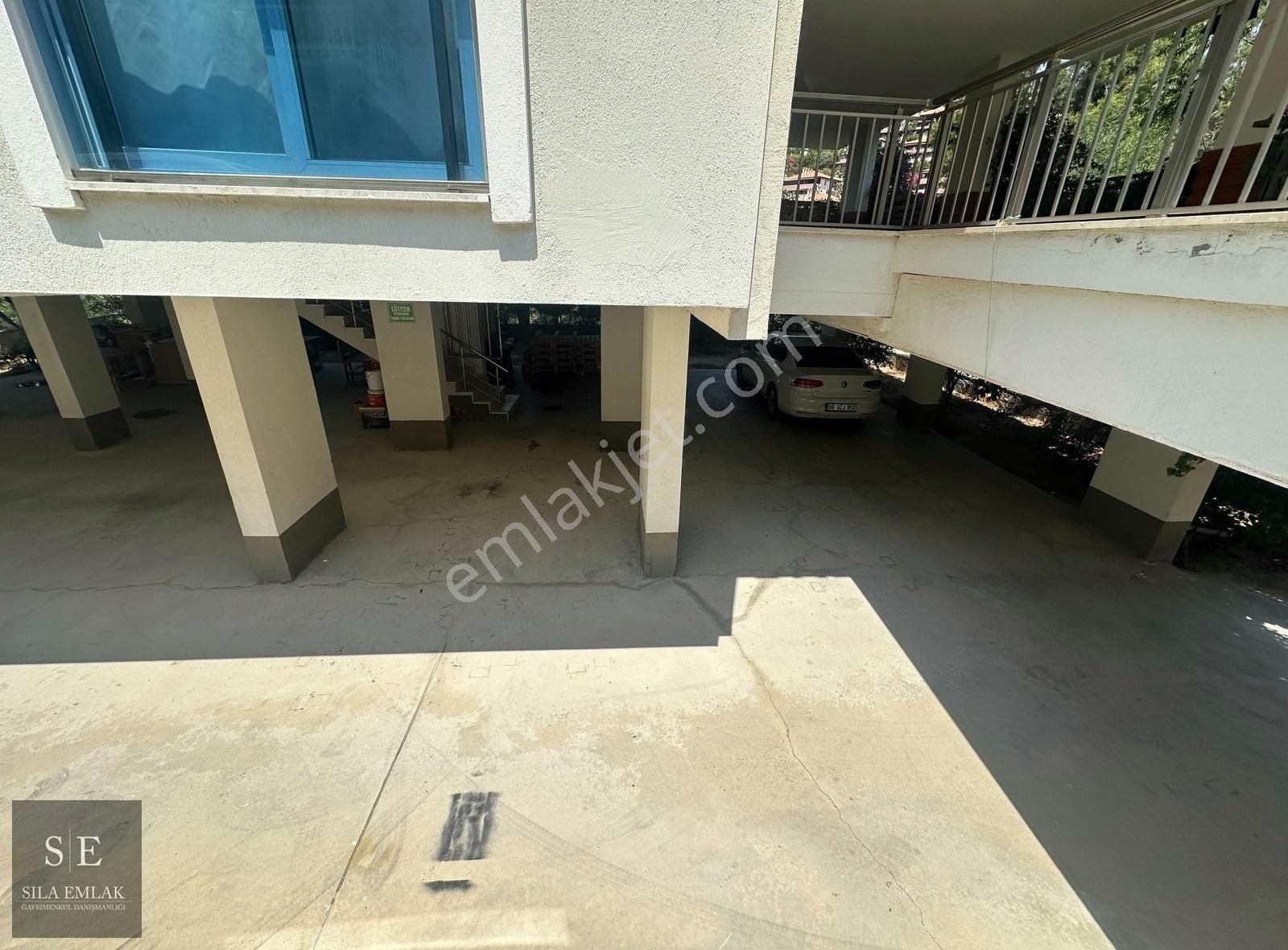 Güllük'te Deniz Manzaralı Eşyalı 2+1 Daire - Görsel 7