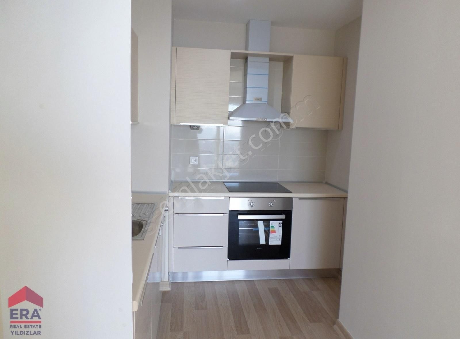 Yıldızlar'dan Evora İstanbul Tuzla'da Deniz Manzaralı 1+1 - Görsel 3