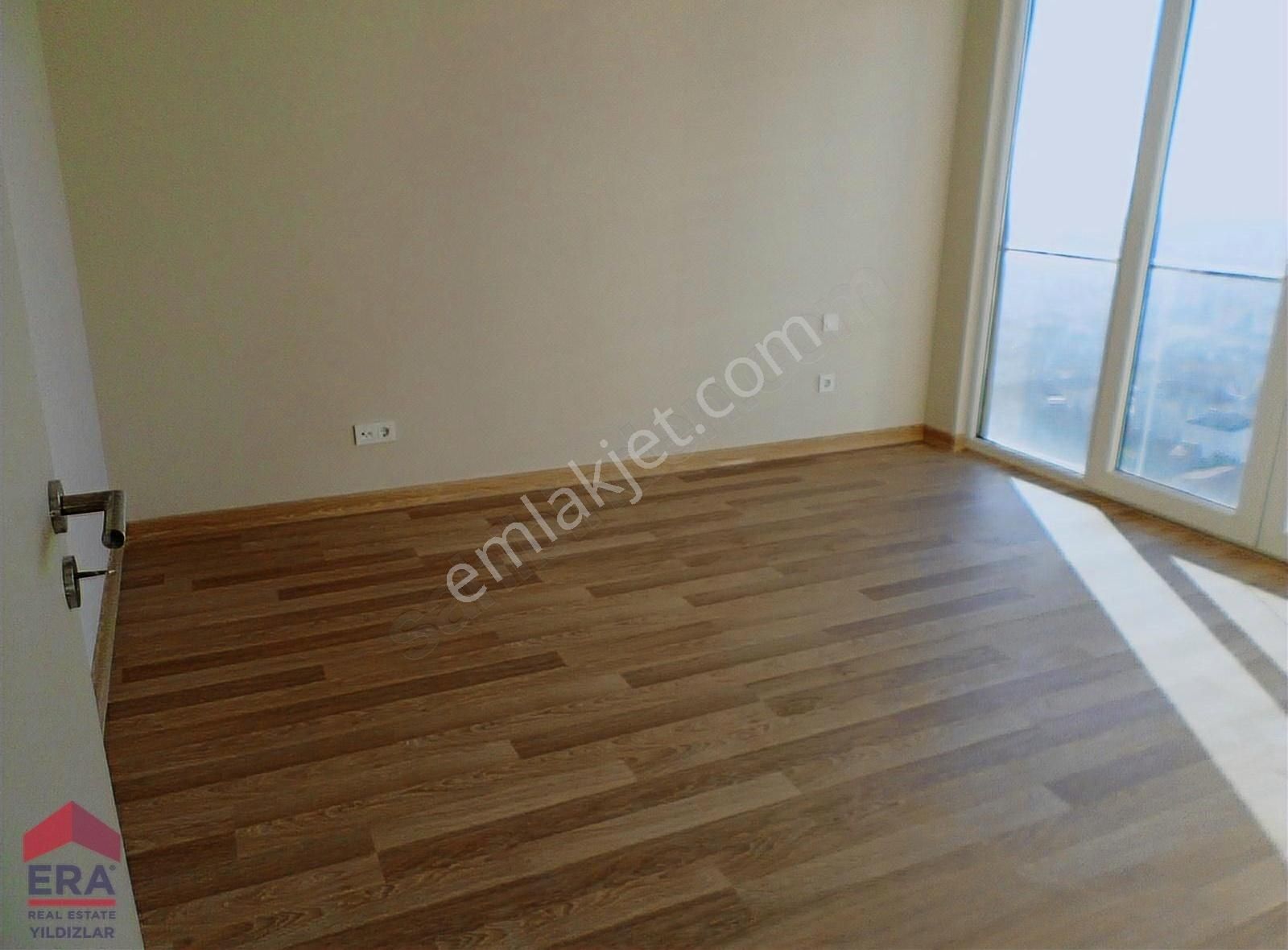 Yıldızlar'dan Evora İstanbul Tuzla'da Deniz Manzaralı 1+1 - Görsel 6