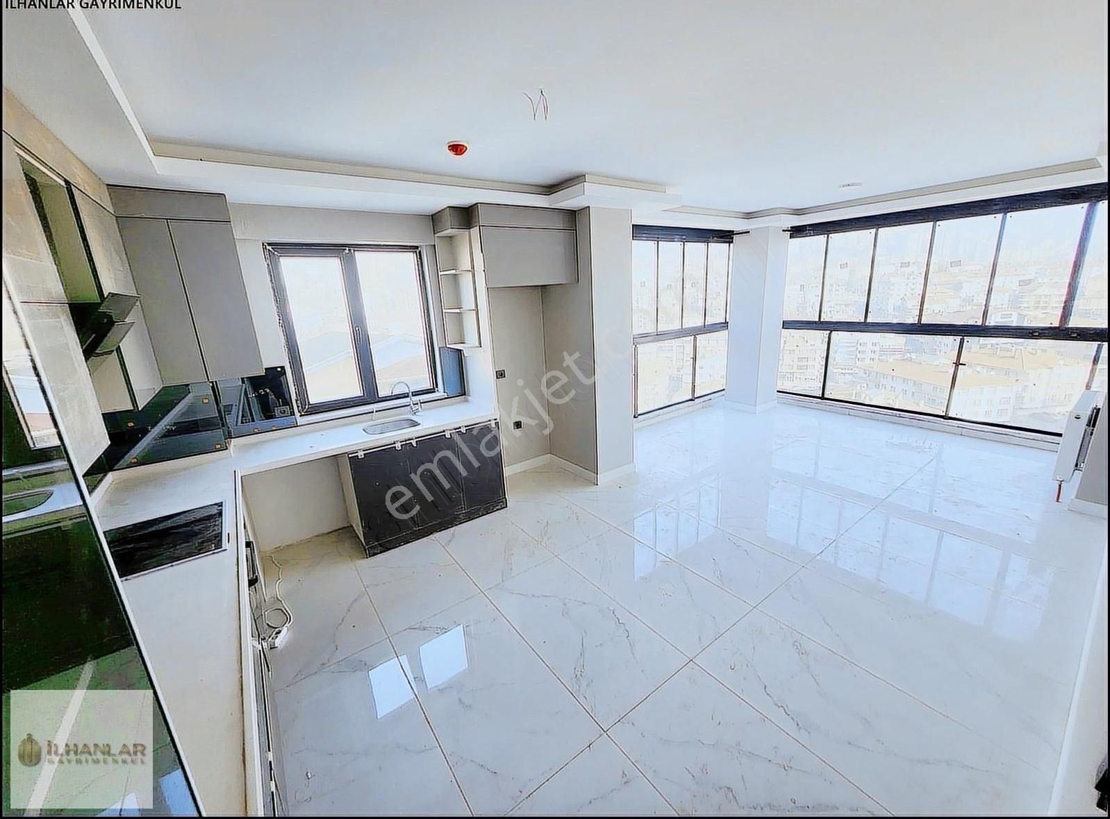 Pamuklar Mah. Cadde Üzeri Sıfır Yapılı 4+1 Satılık Site Dairesi
