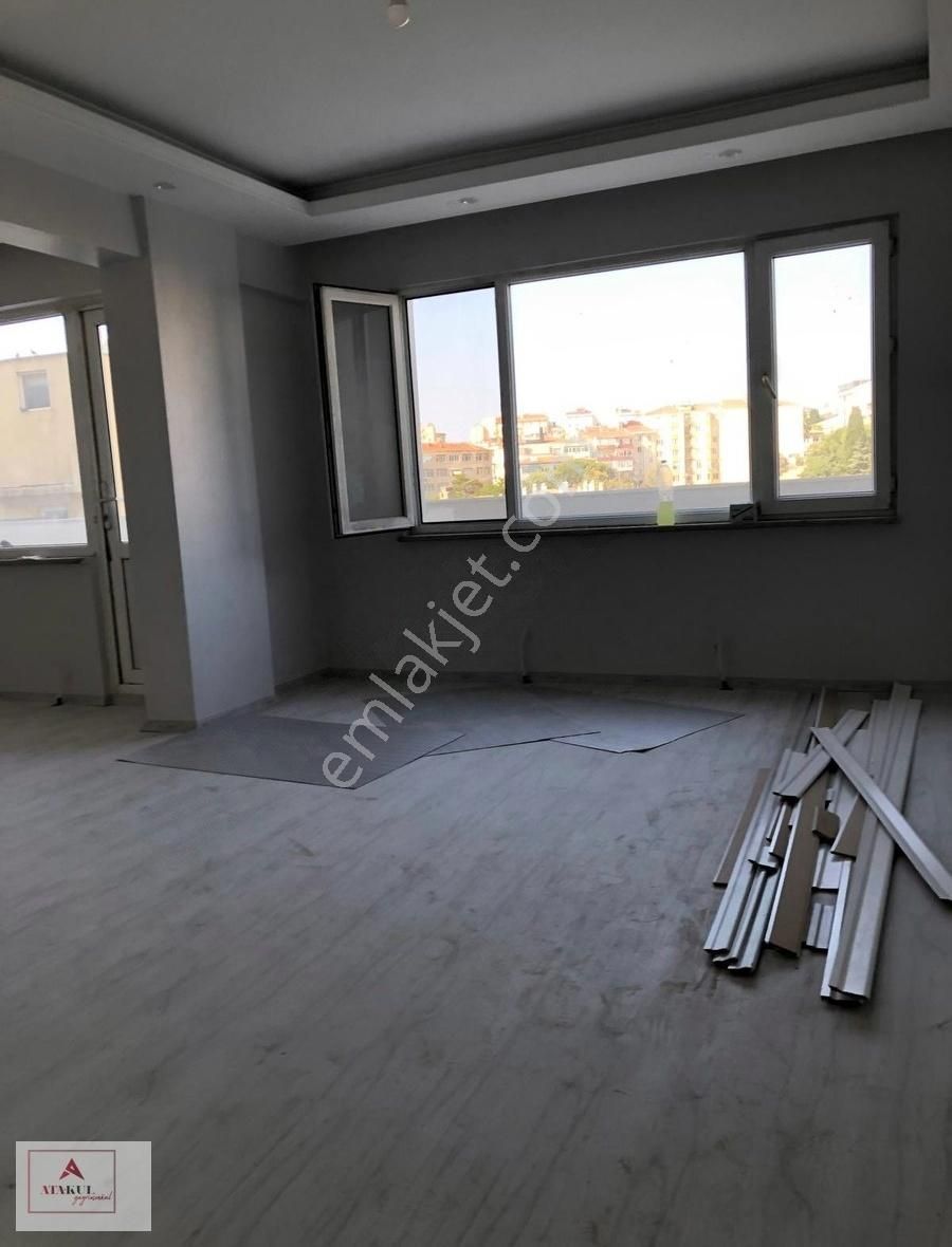Atakul Gyo Dan Atatürk Caddesi Üzeri Arakat 3+1 Satılık Daire