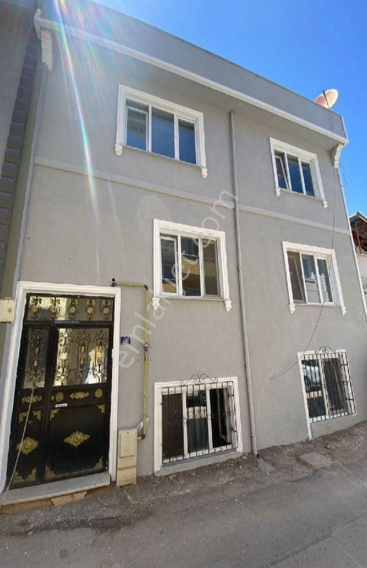 Nilüfer Ücevler Duygu Sokak 4+1 Dubleks Cift Teras 2 Banyo (139)